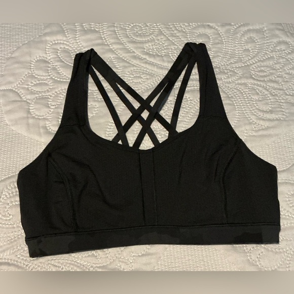 Lululemon Athletic Sports Bra with Strappy Design black and gray camouflage size - Picture 5 of 7